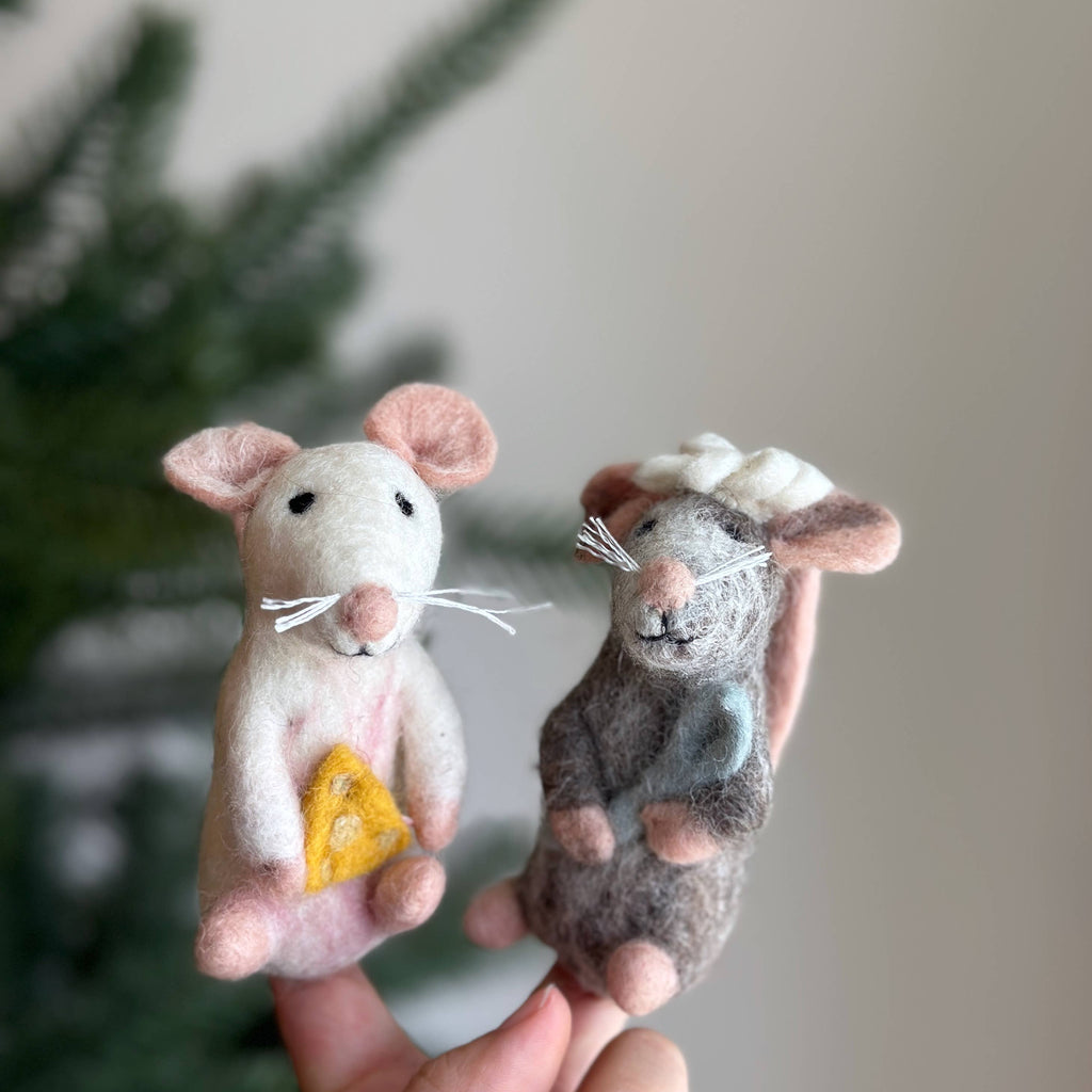 White Mouse Holding Cheese Finger Puppet