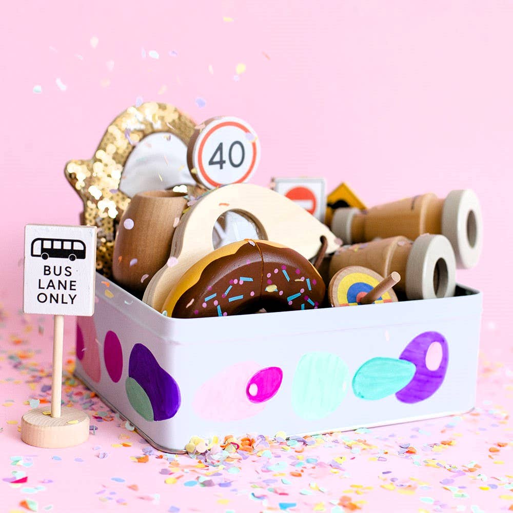 ICONIC WOODEN TOY - LOOSE CHANGE AUSSIE ROAD SIGNS