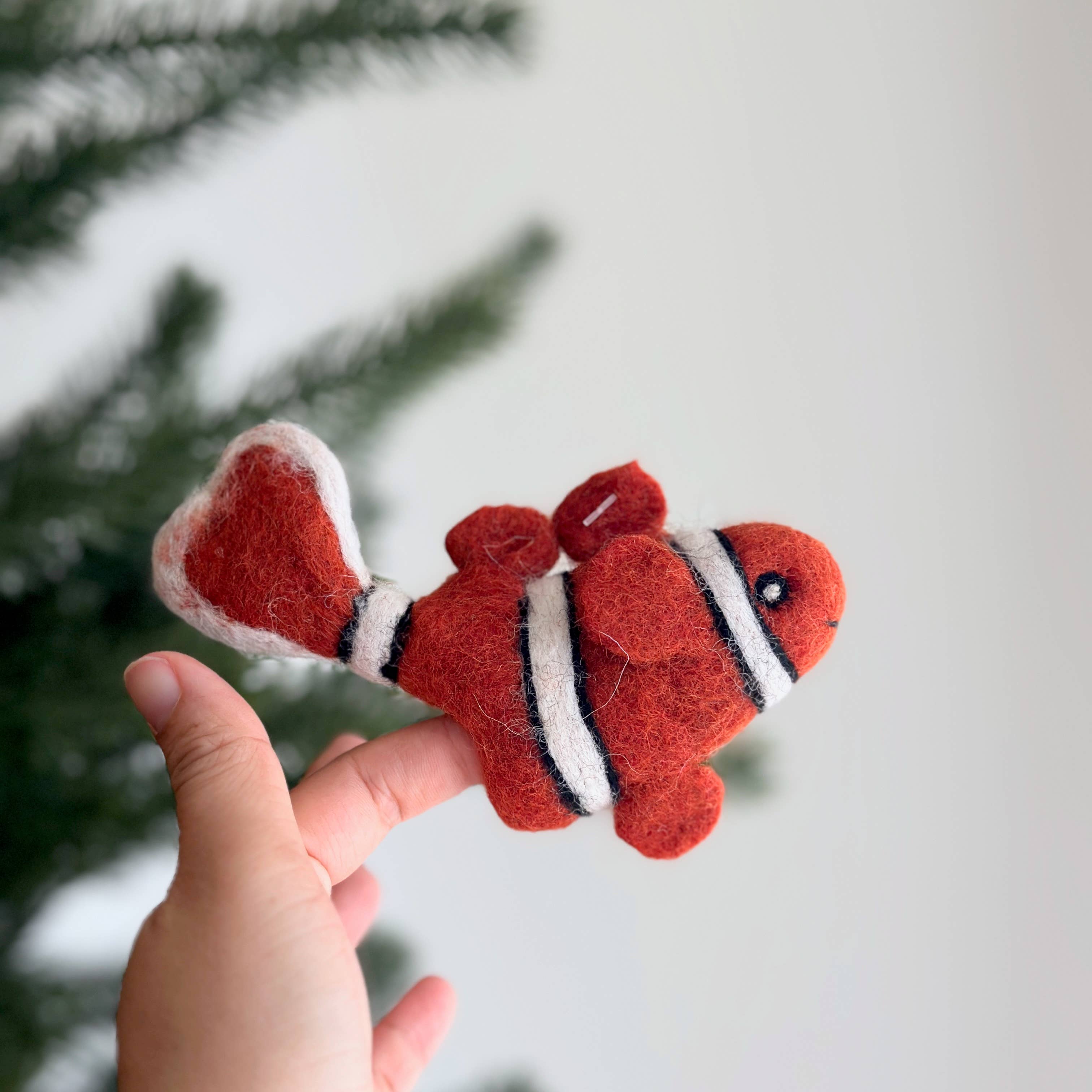 Clownfish Finger Puppet