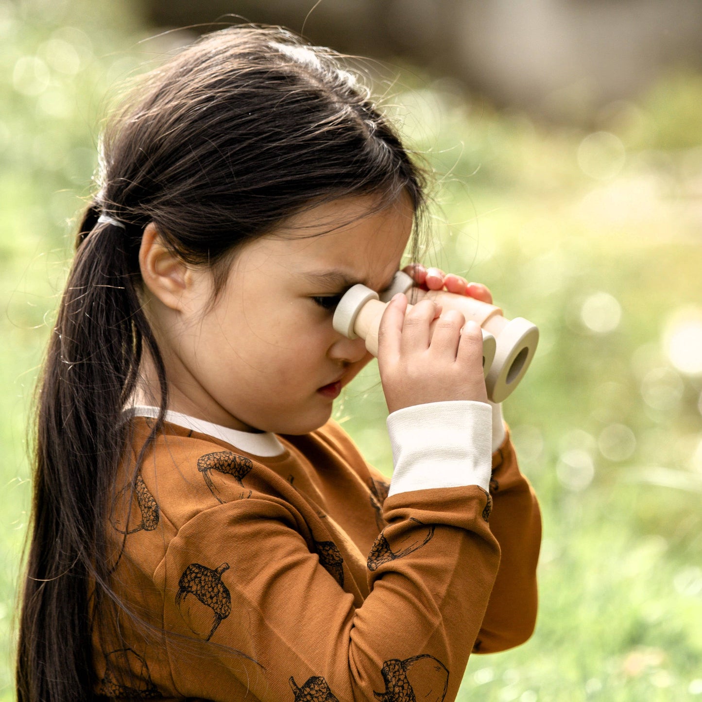 ICONIC WOODEN TOY - LOOSE CHANGE BINOCULARS