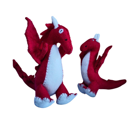Friendly Felt Dragons – A Roaring Adventure Awaits!