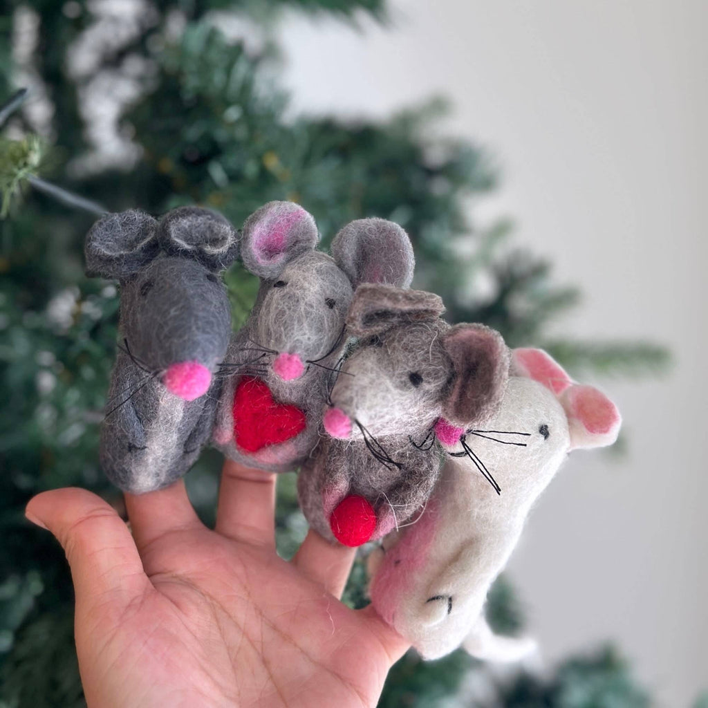 Gray Mouse Finger Puppet